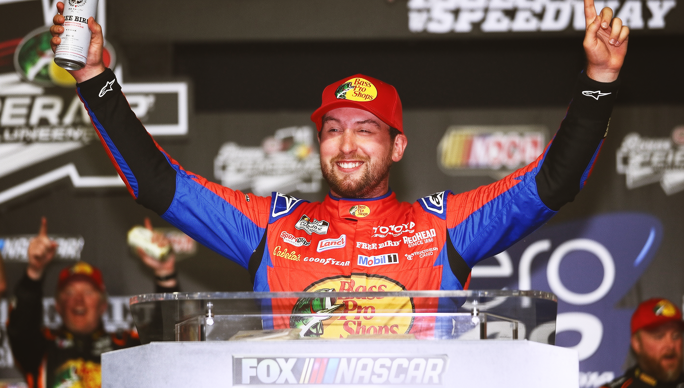 番茄体育 - 专家解析：奇普·里格斯在NASCAR重返奇卡戈兰速度赛道的夺冠四大关键 - 番茄体育